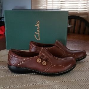 Clark's Ashland Lela 6.5M Loafers
